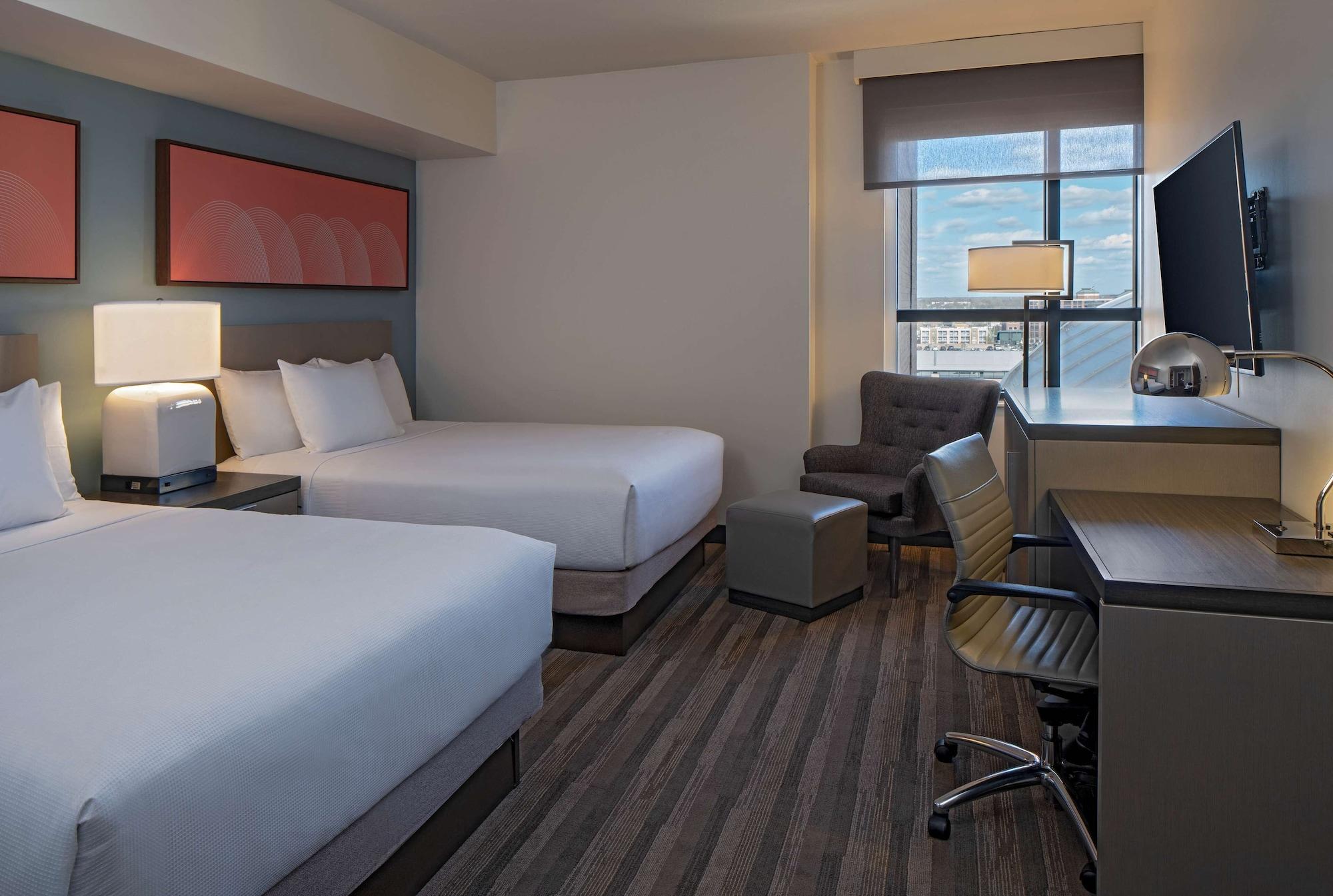 Hyatt House Indianapolis Downtown Hotel Bagian luar foto