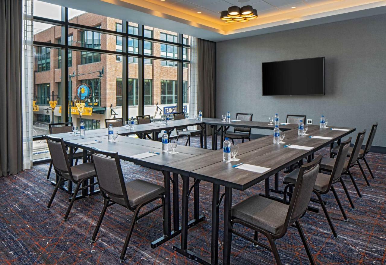 Hyatt House Indianapolis Downtown Hotel Bagian luar foto