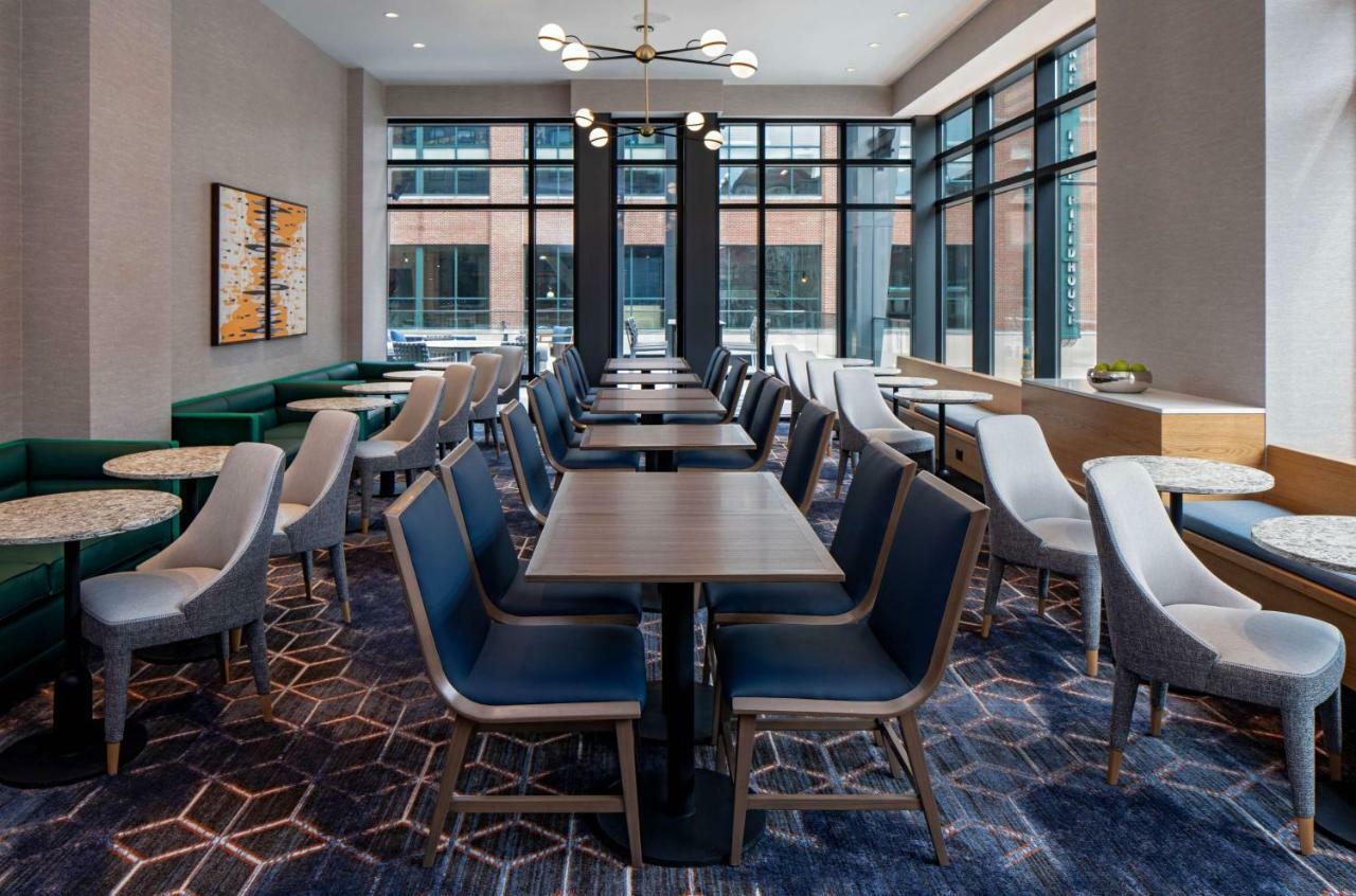 Hyatt House Indianapolis Downtown Hotel Bagian luar foto