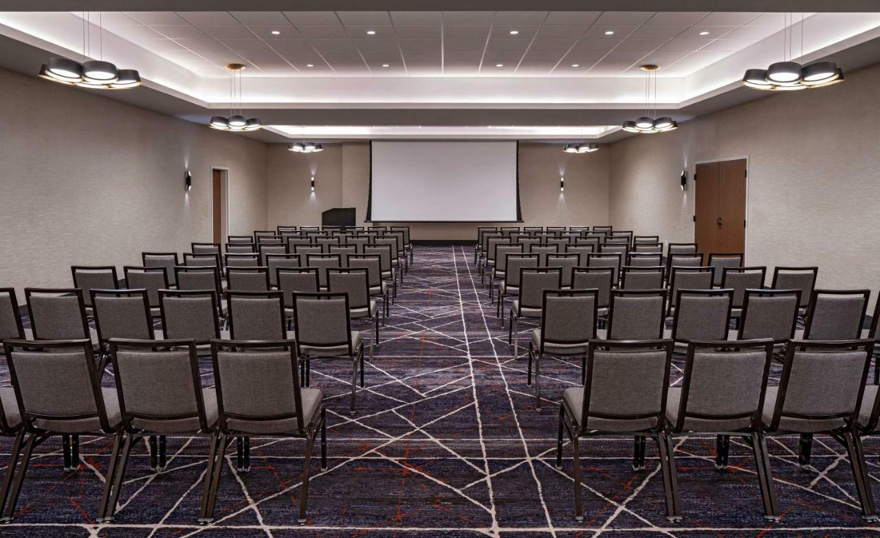 Hyatt House Indianapolis Downtown Hotel Bagian luar foto